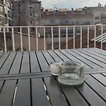 Apartment Centric 100m From The